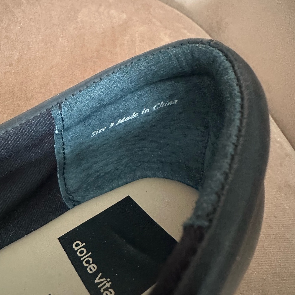Dolce Vita Reyes Black Mary Jane Flats - Picture 8 of 8